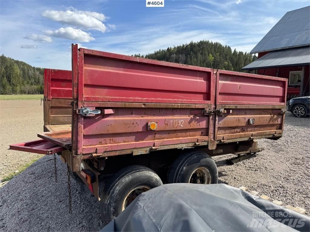 Agromet T0-42 Grūdų vežimėliai
