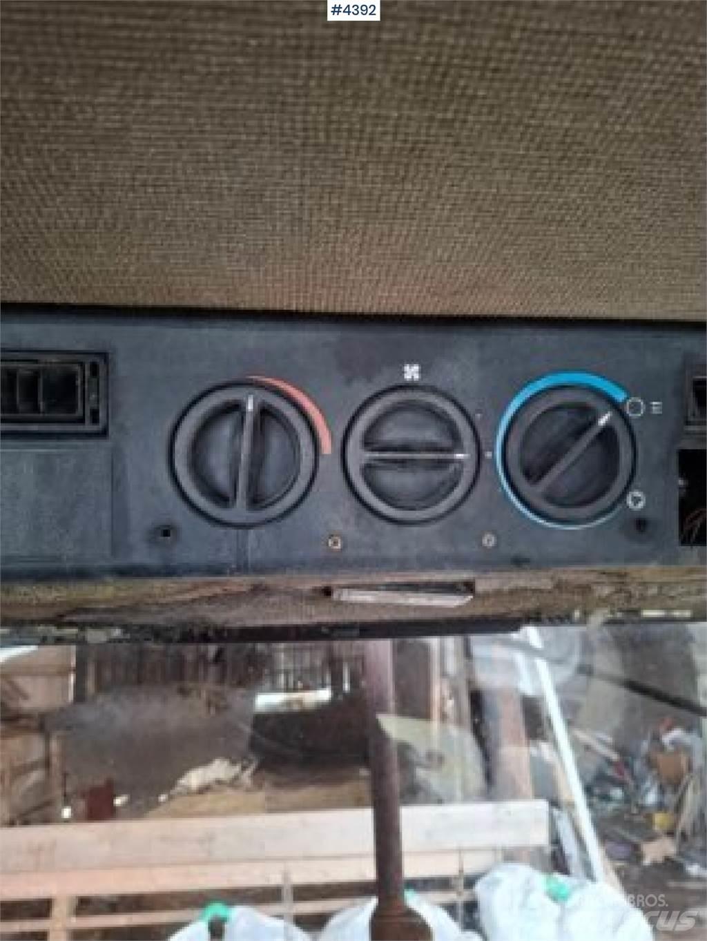 CASE 885XL Traktoriai
