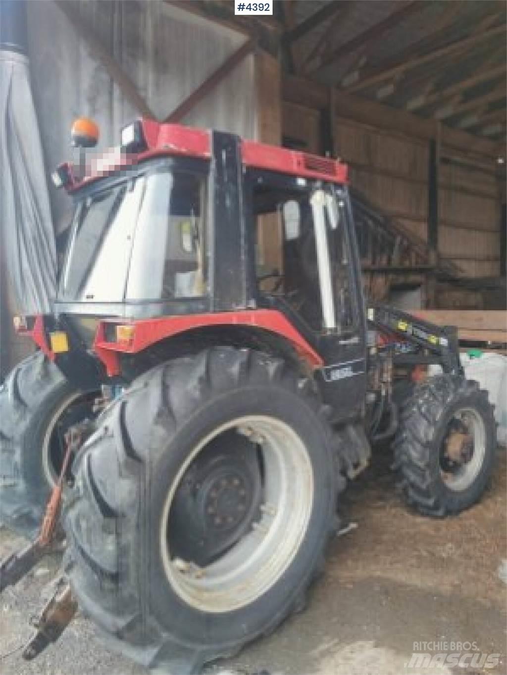 CASE 885XL Traktoriai