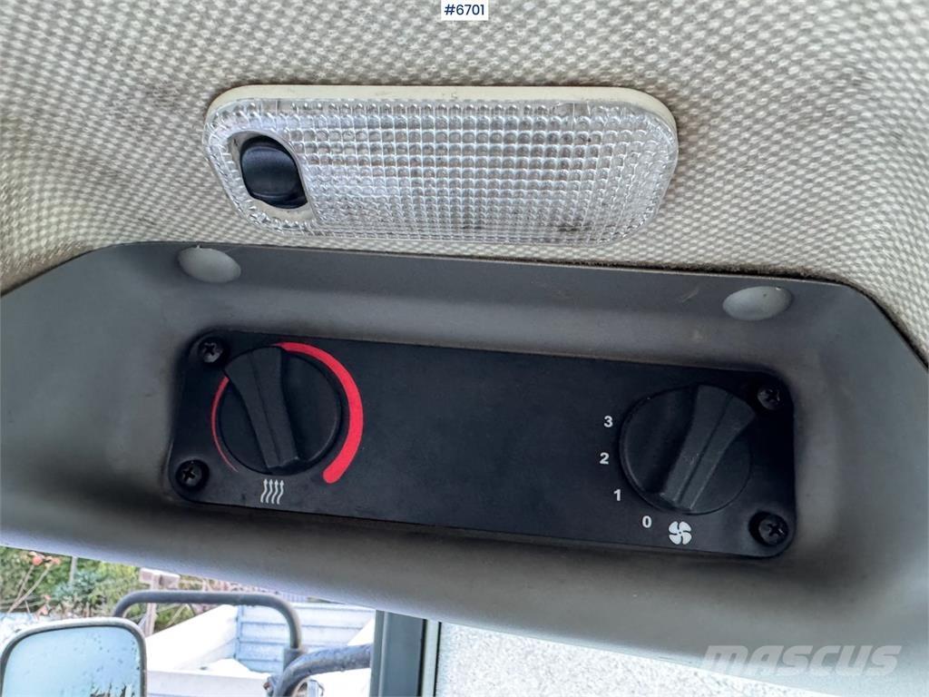 Case IH JX 80 Traktoriai