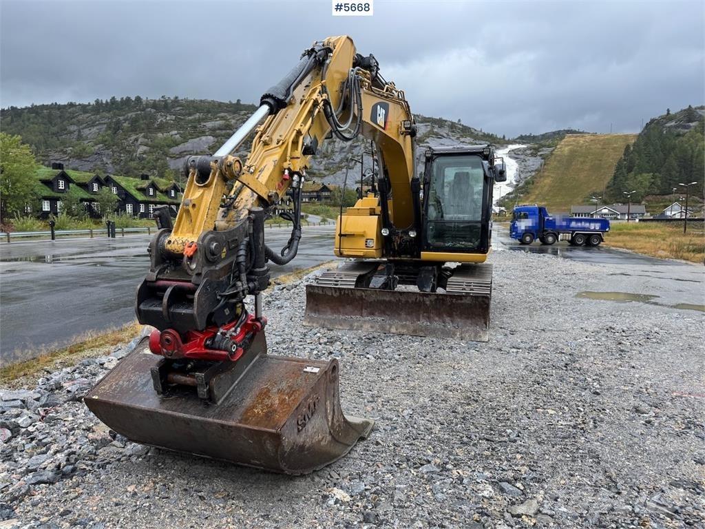 CAT 311F LRR Vikšriniai ekskavatoriai