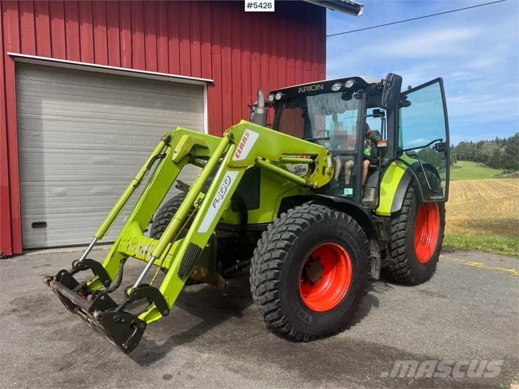 CLAAS Arion 430 Traktoriai