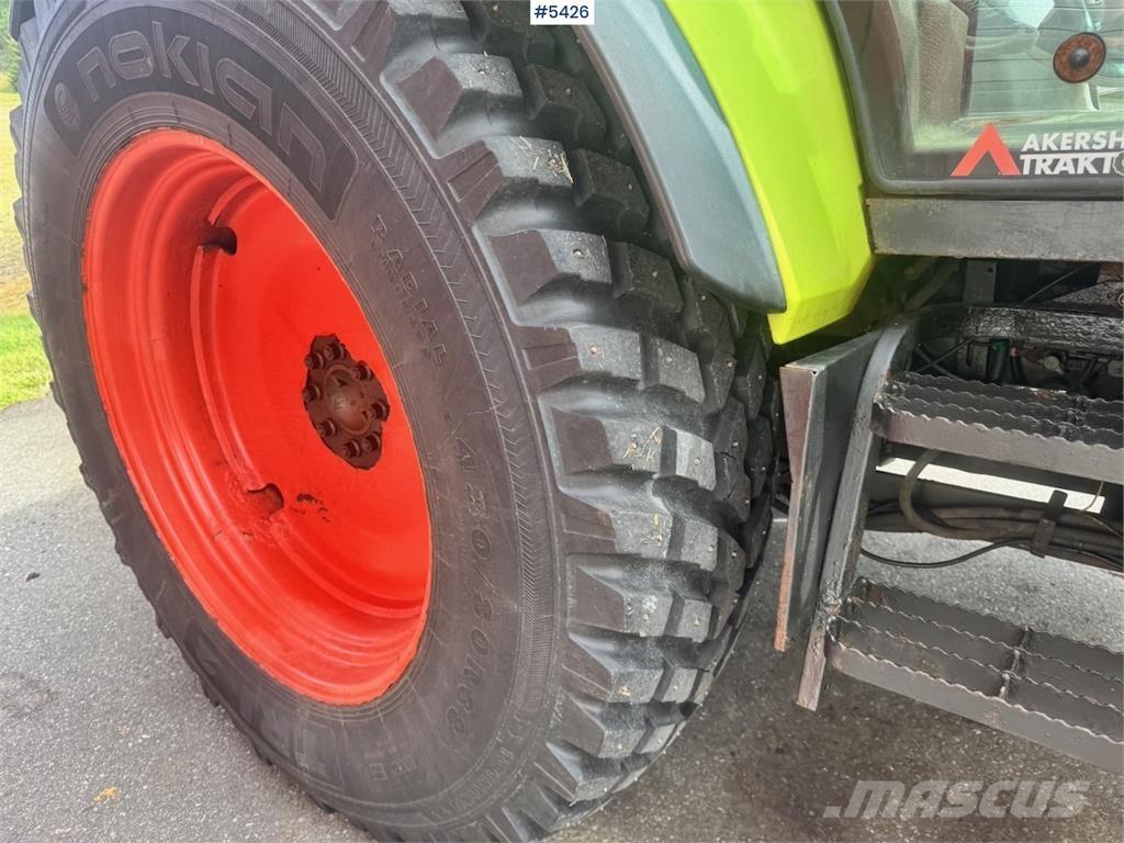 CLAAS Arion 430 Traktoriai