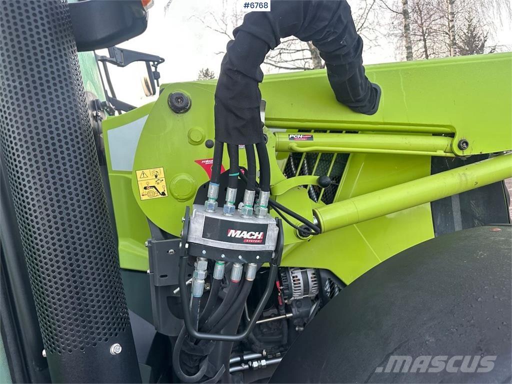 CLAAS Arion 440 Traktoriai