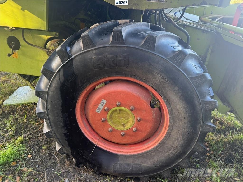 CLAAS Consul Derliaus nuėmimo kombainai