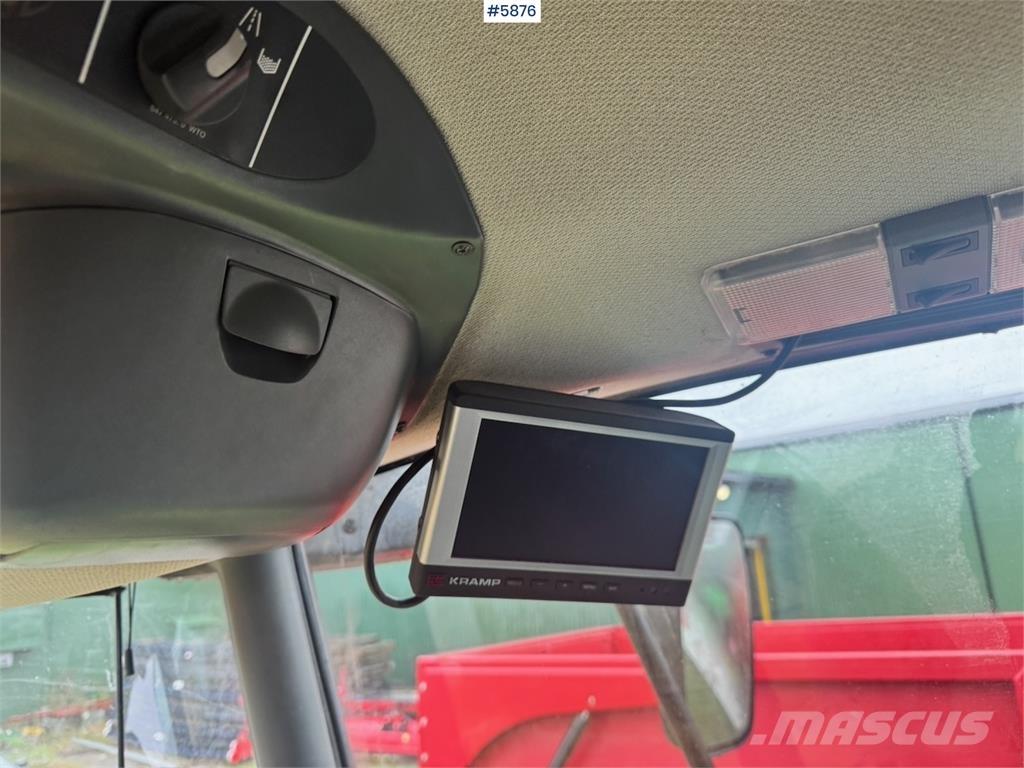 CLAAS Lexion 530 Derliaus nuėmimo kombainai