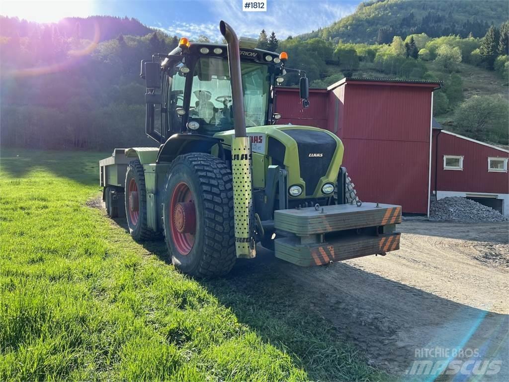 CLAAS Xerion 3800 Traktoriai