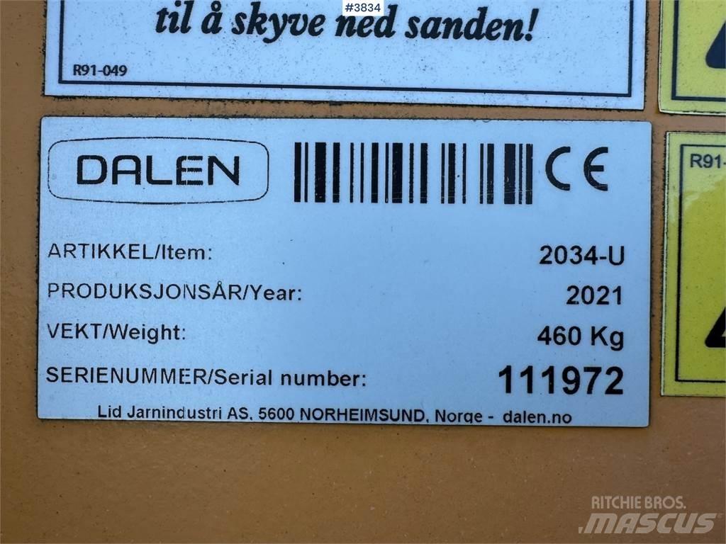 Dalen 2034-U Sniego peiliai ir valytuvai
