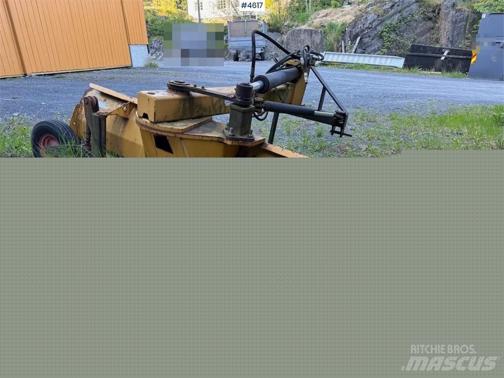 Dalen 275 Sniego peiliai ir valytuvai