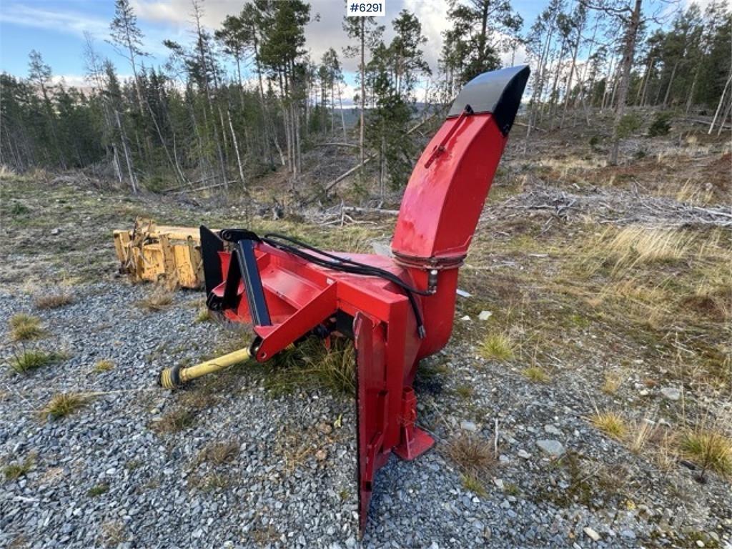 Dalen 978A Sniego peiliai ir valytuvai
