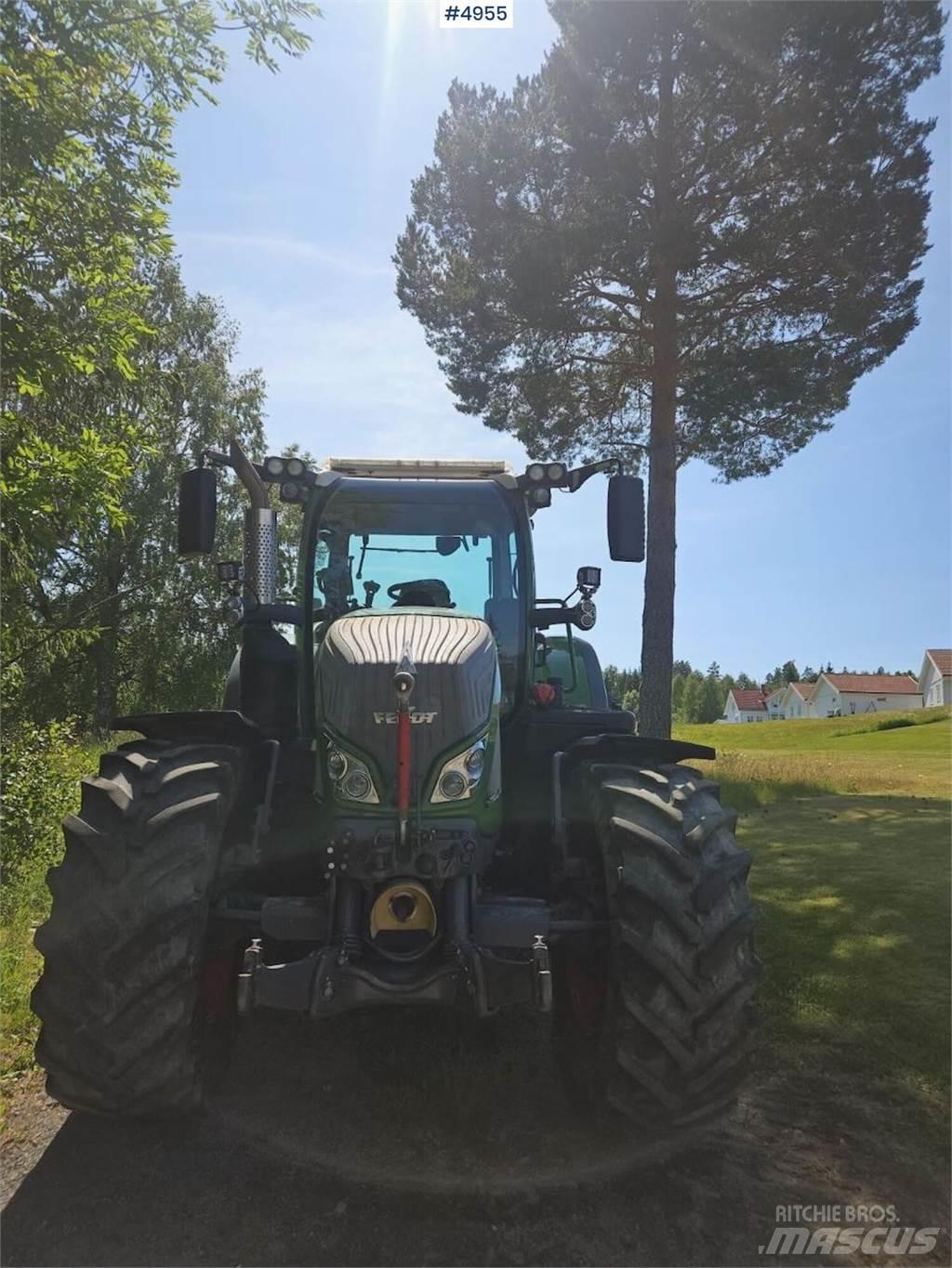 Fendt 724 Vario Traktoriai