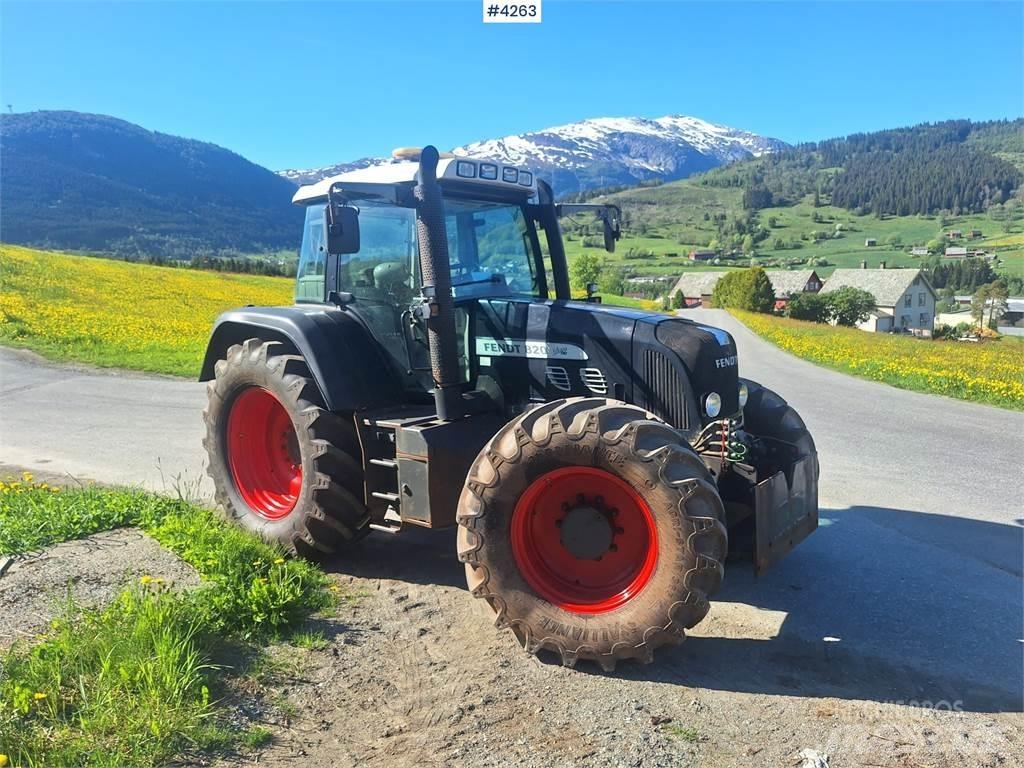 Fendt 820 Vario Traktoriai