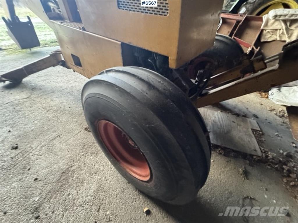 Gigant GS 210 Vikšriniai ekskavatoriai