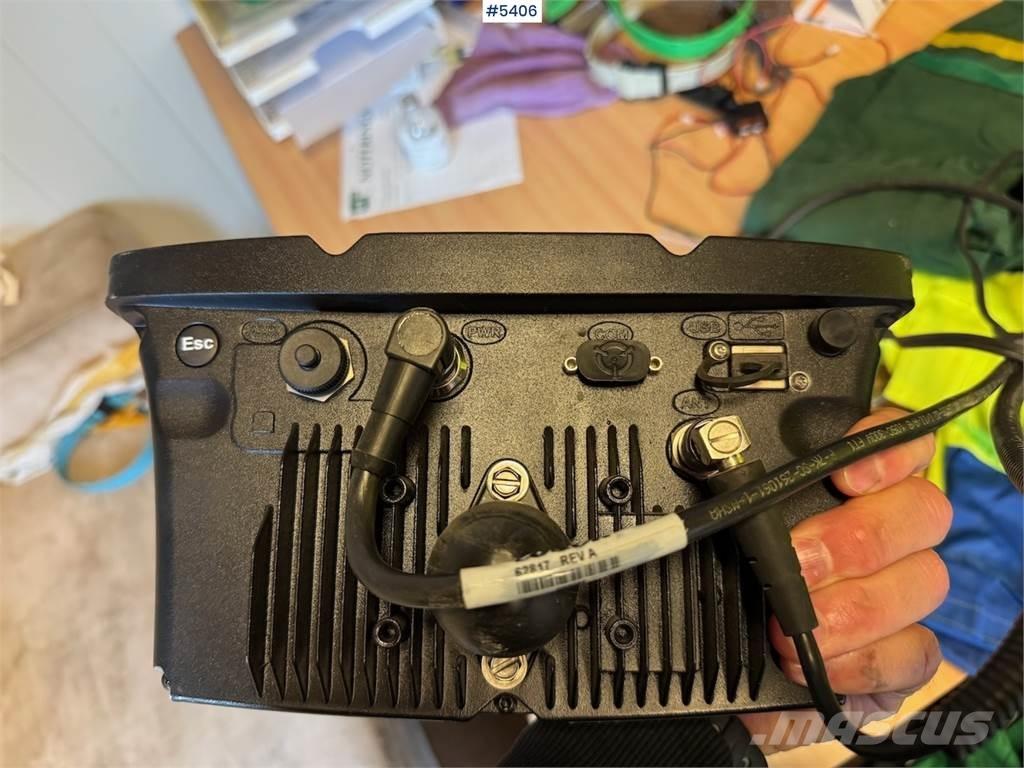  GPS til traktor Kiti naudoti statybos komponentai