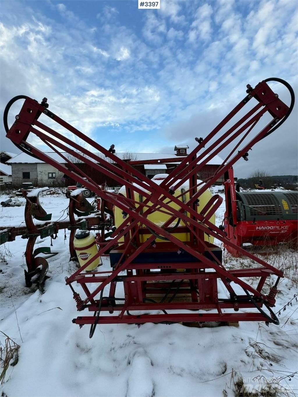 Hardi åkersprøyte Kita tręšimo technika