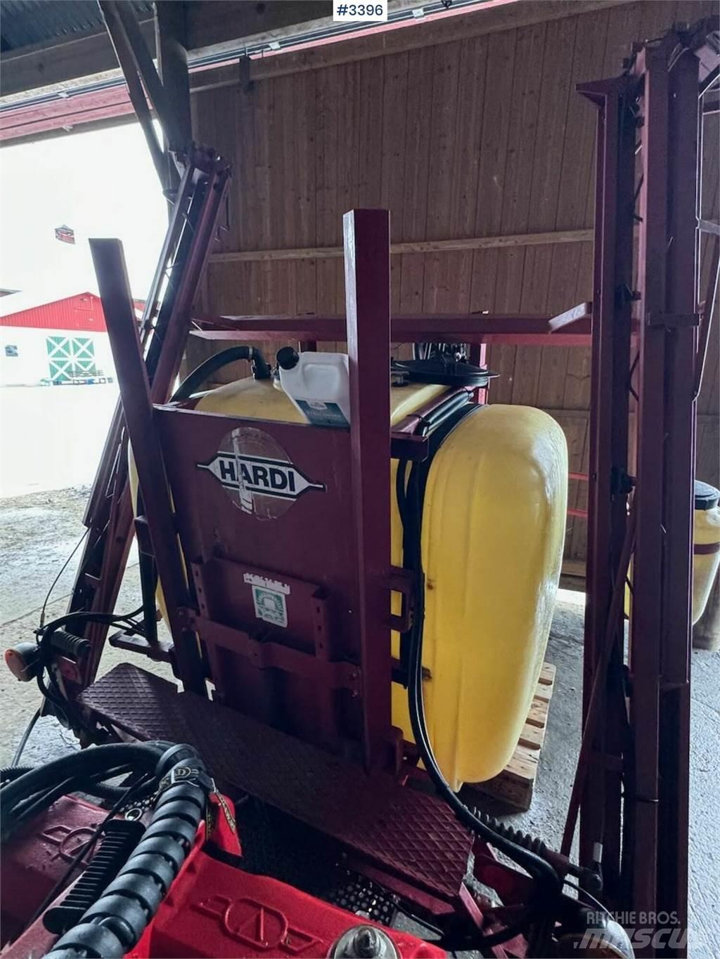 Hardi LX1100 Kita tręšimo technika