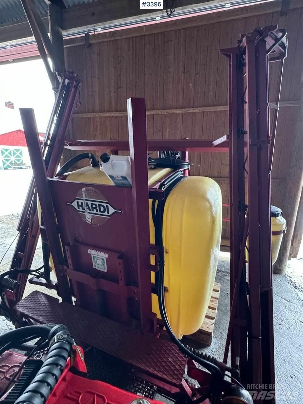 Hardi LX1100 Kita tręšimo technika