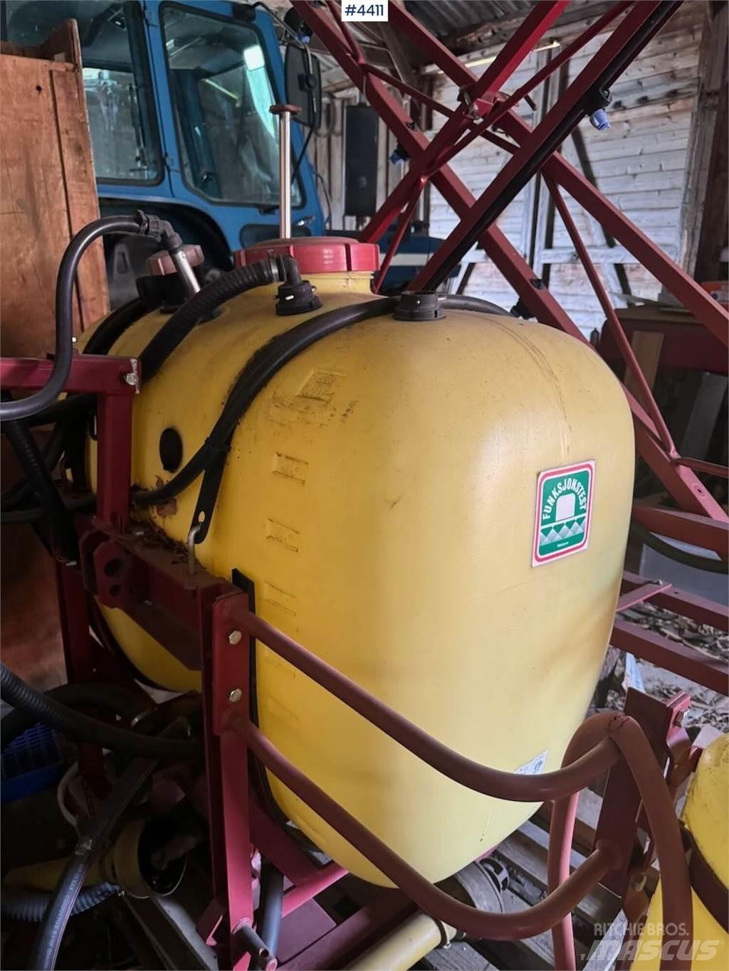 Hardi NK 400 Prikabinami purkštuvai