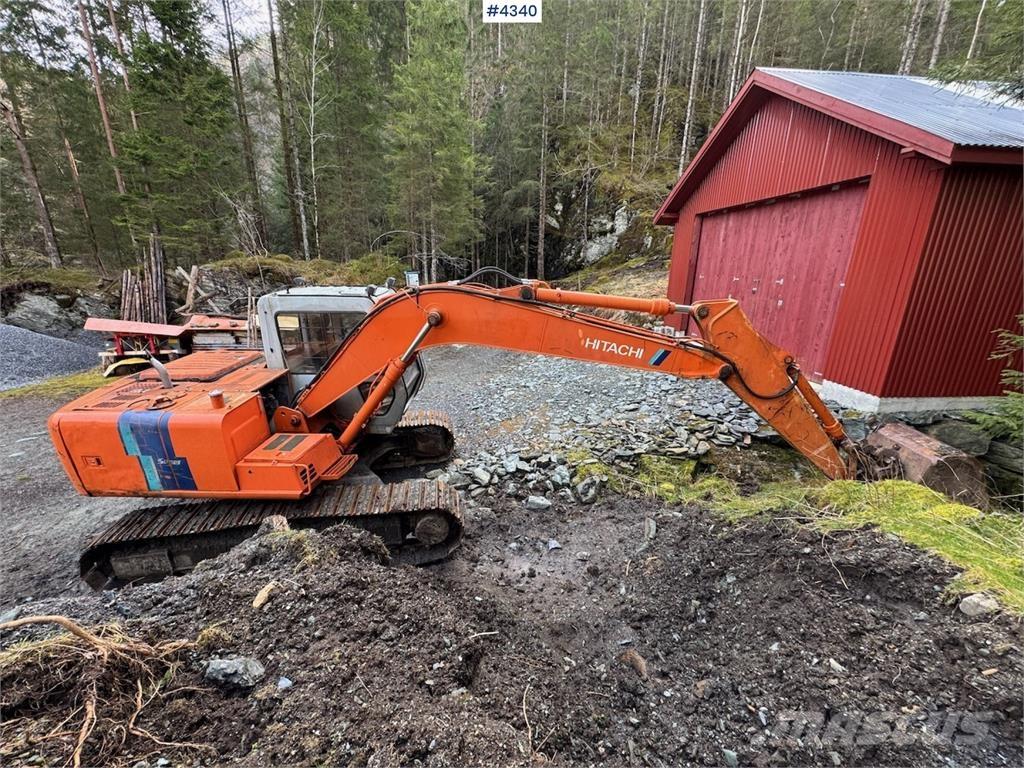 Hitachi EX120-2 Vikšriniai ekskavatoriai