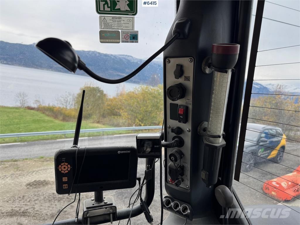 JCB 8310 Fastrac Traktoriai