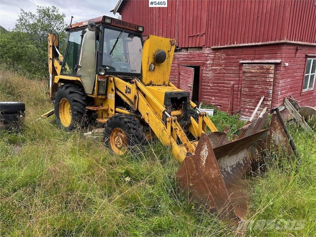 JCB Traktorgraver Traktoriai