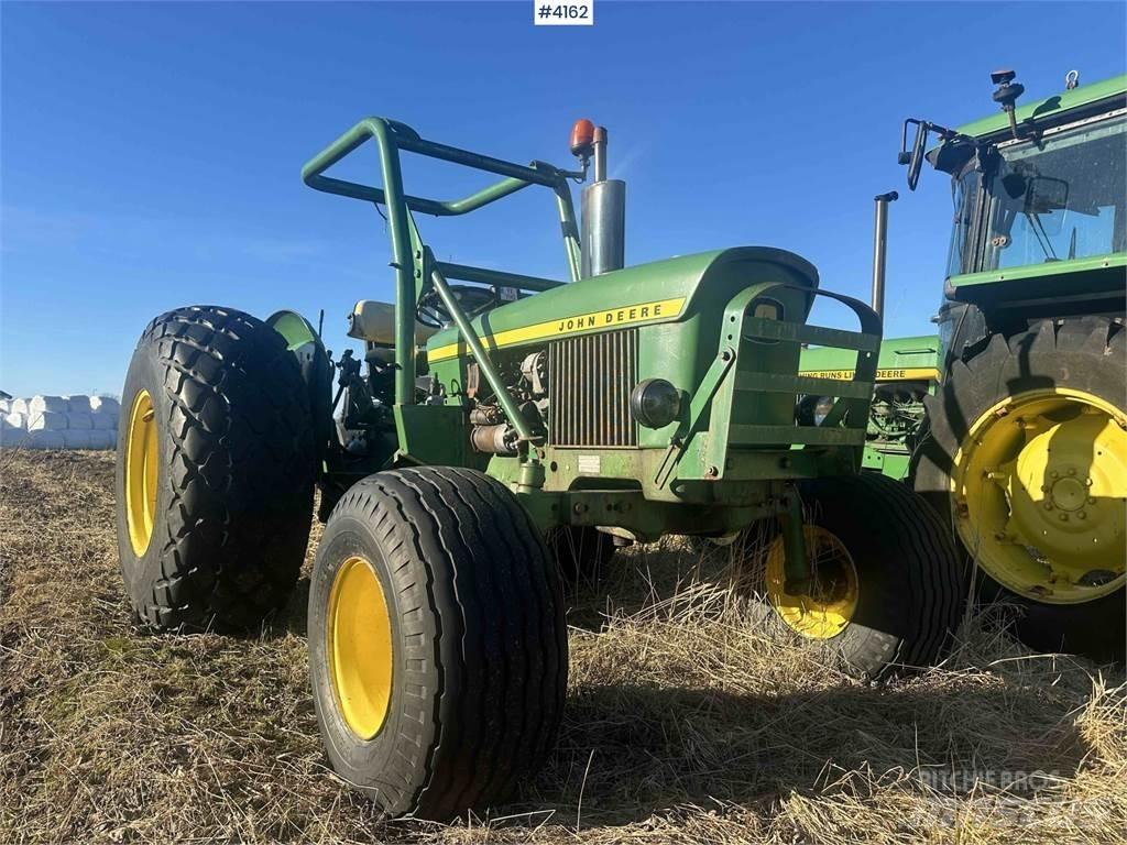 John Deere 1020 Traktoriai