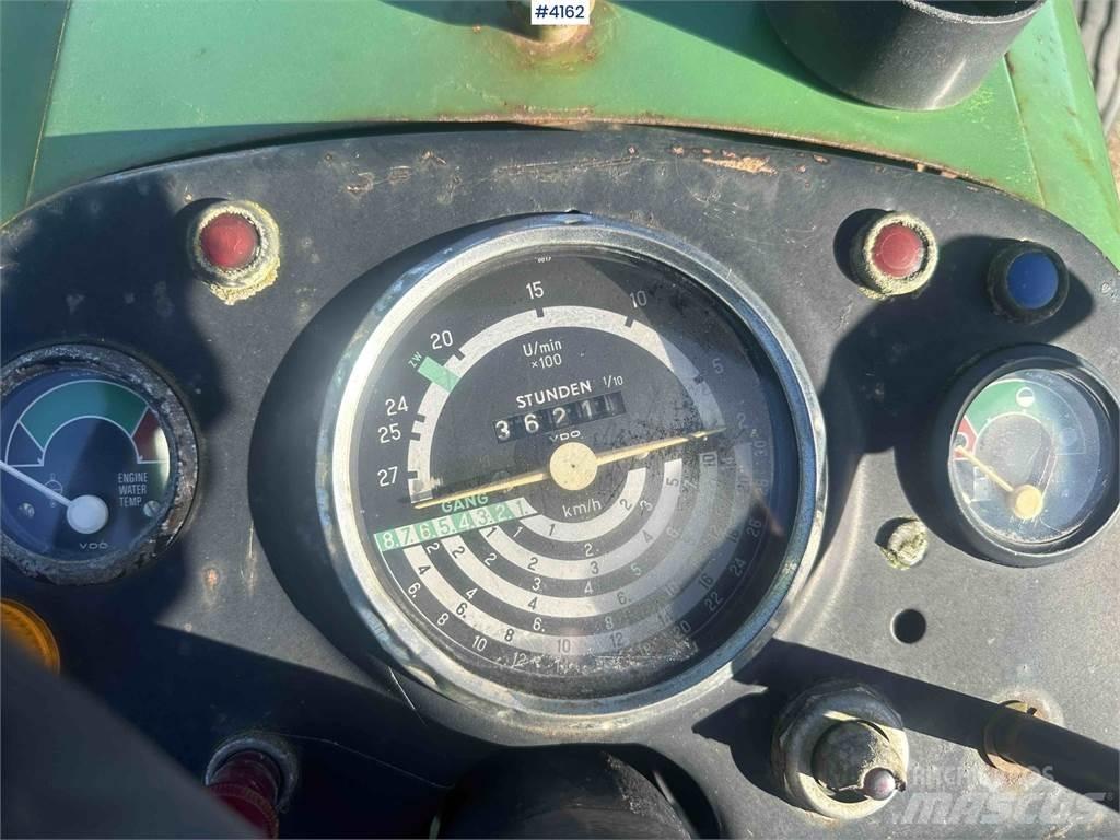 John Deere 1020 Traktoriai