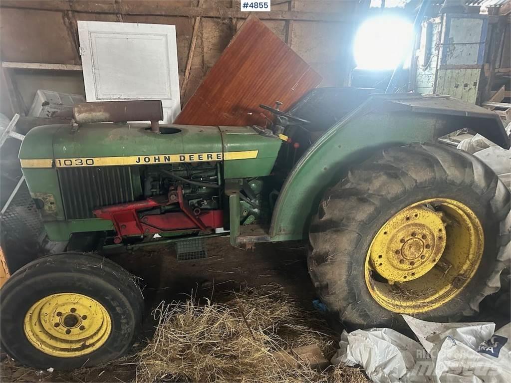 John Deere 1030 Traktoriai