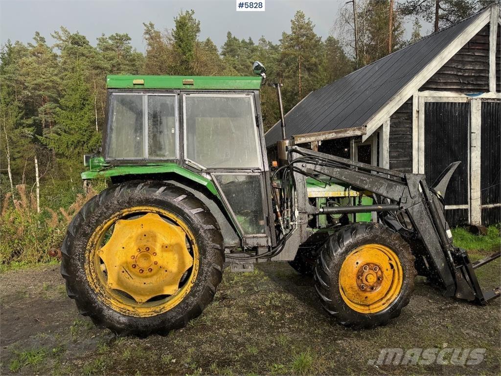 John Deere 1630 Traktoriai