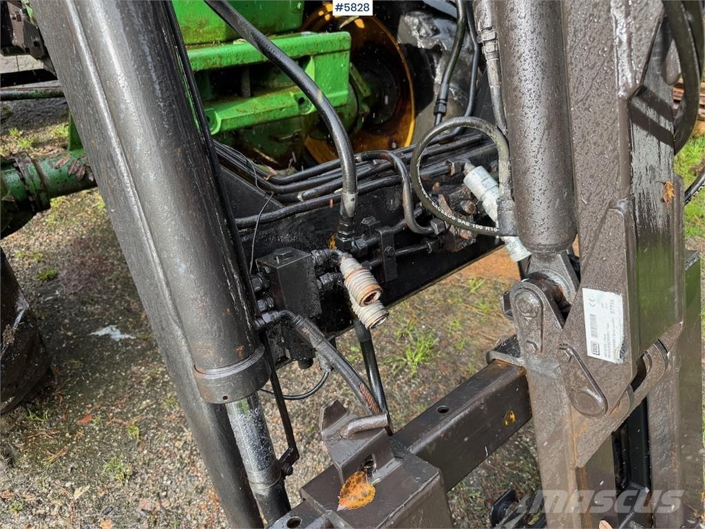 John Deere 1630 Traktoriai