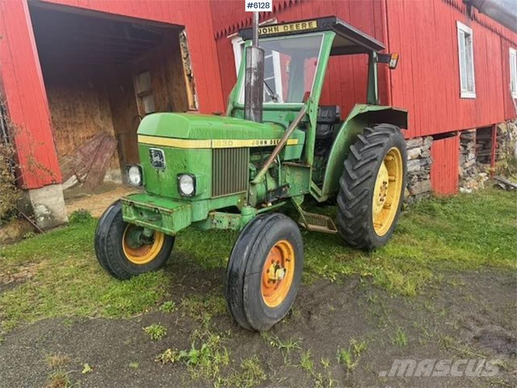 John Deere 1630 Traktoriai