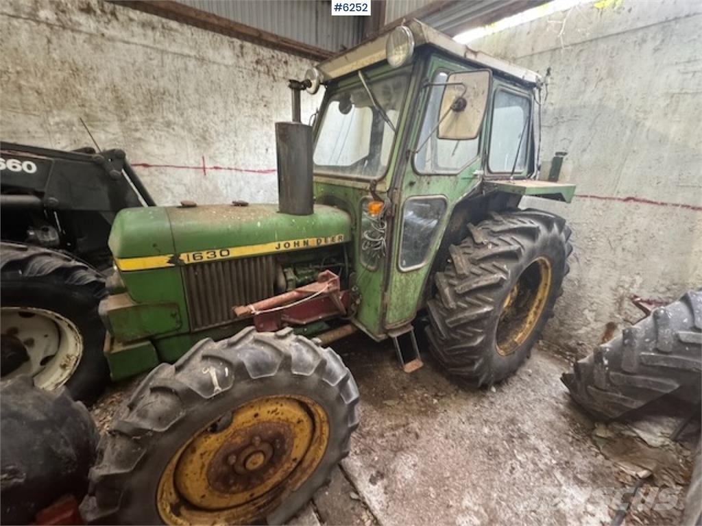 John Deere 1630 M Traktoriai