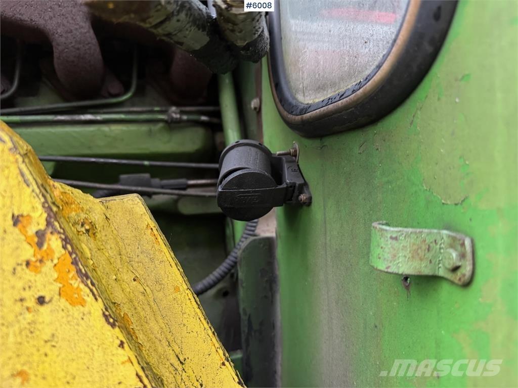 John Deere 2030 Traktoriai
