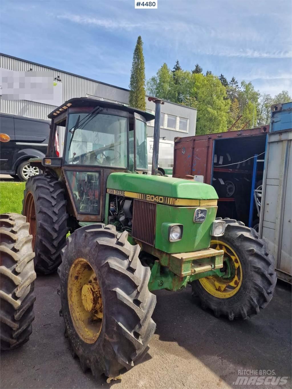 John Deere 2040 Traktoriai