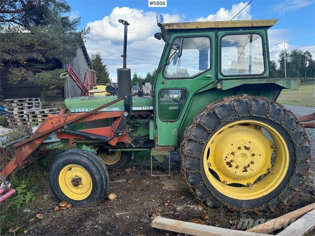 John Deere 2130 Traktoriai