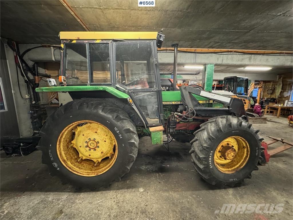 John Deere 2140 Traktoriai