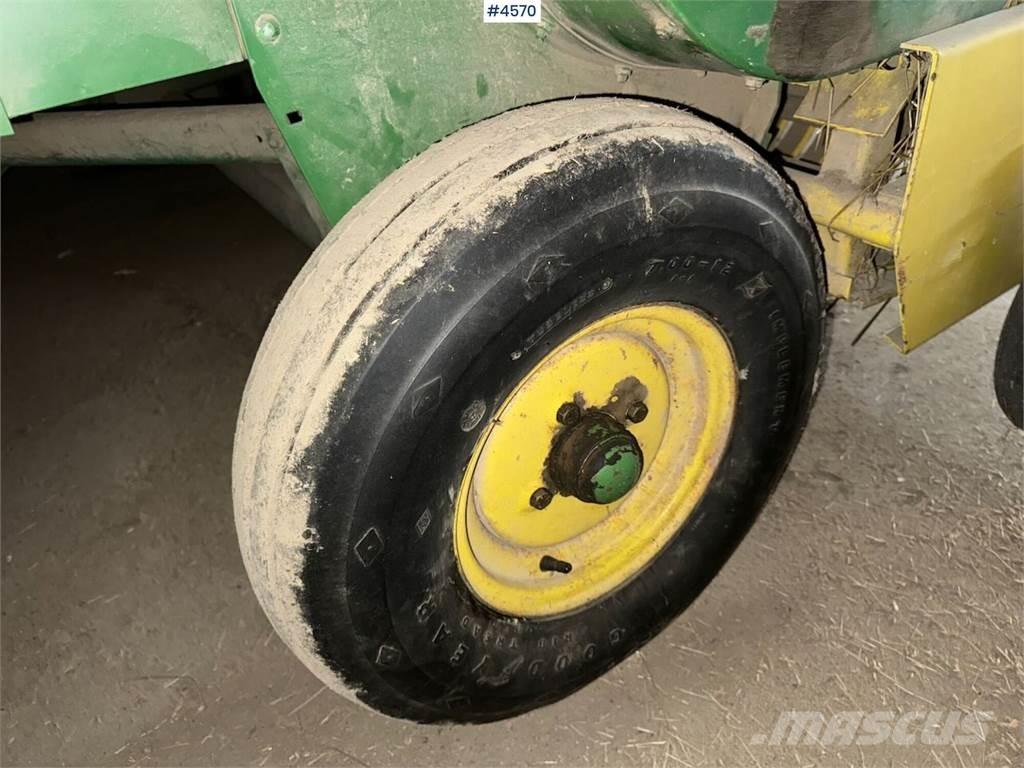 John Deere 332 A Kiti derliaus nuėmimo įrengimai