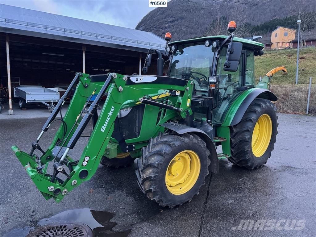 John Deere 5100M Traktoriai