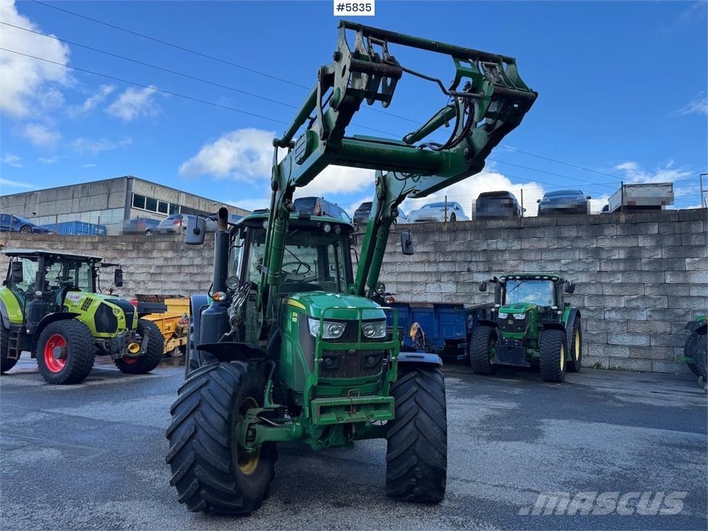 John Deere 6130M Traktoriai