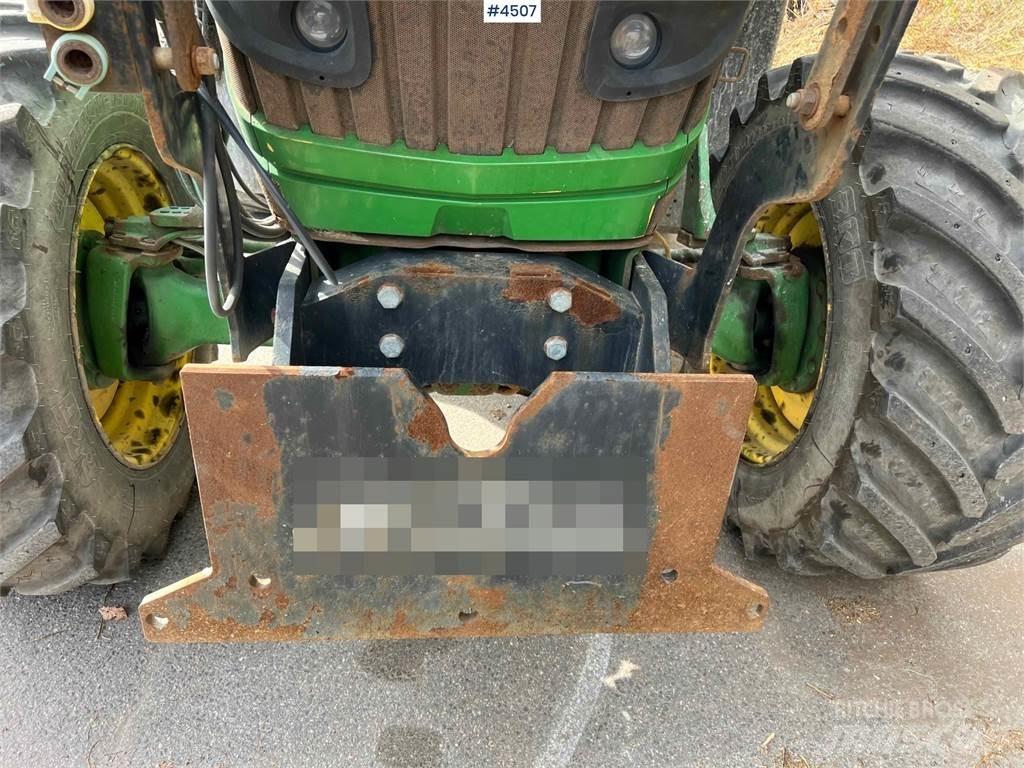 John Deere 6140R Traktoriai