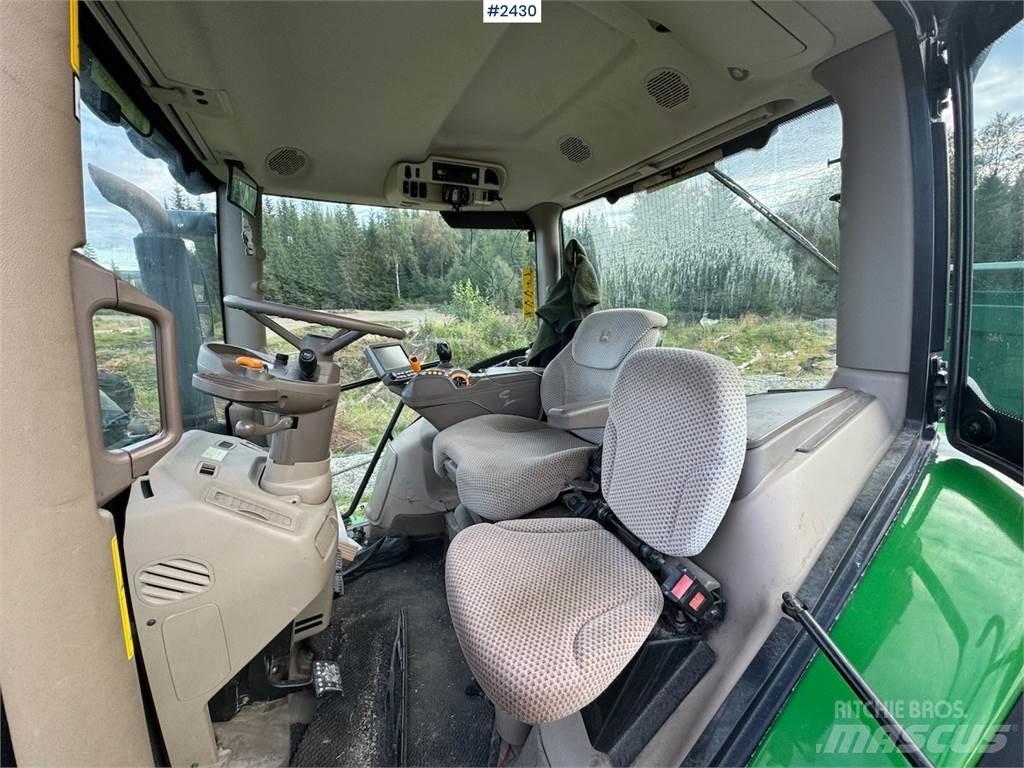 John Deere 6155R Traktoriai