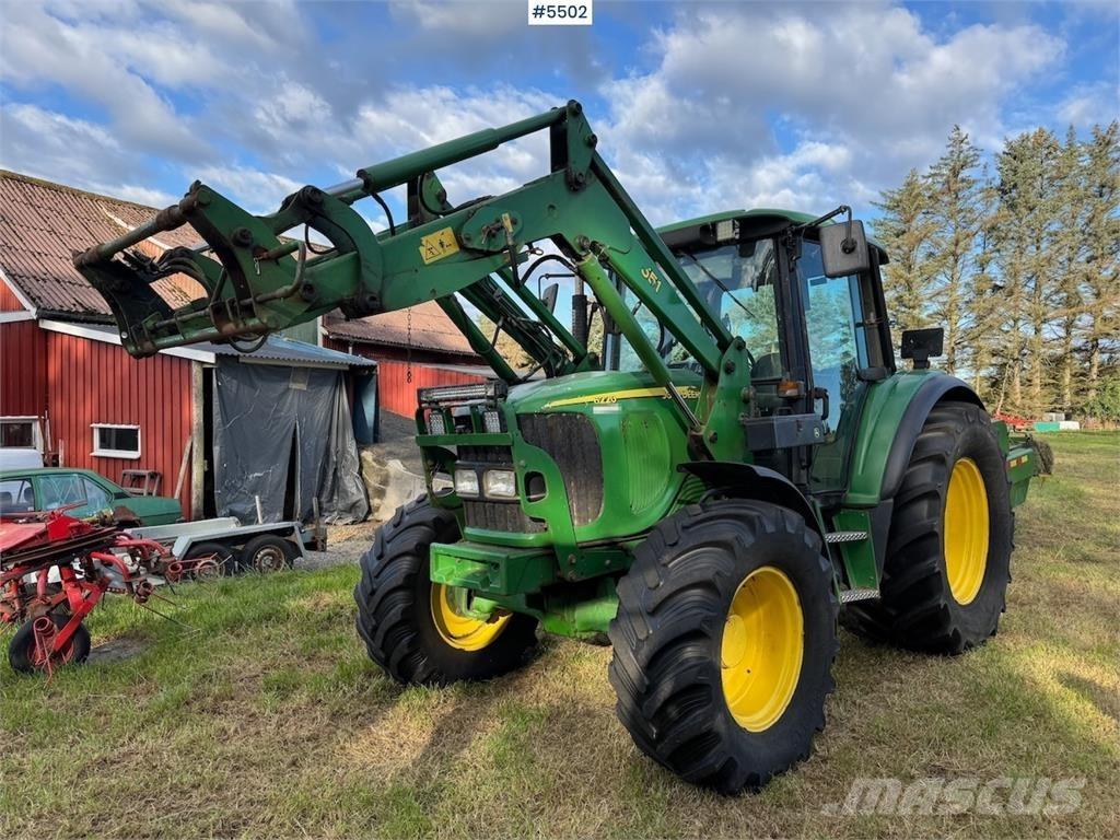 John Deere 6220 Traktoriai