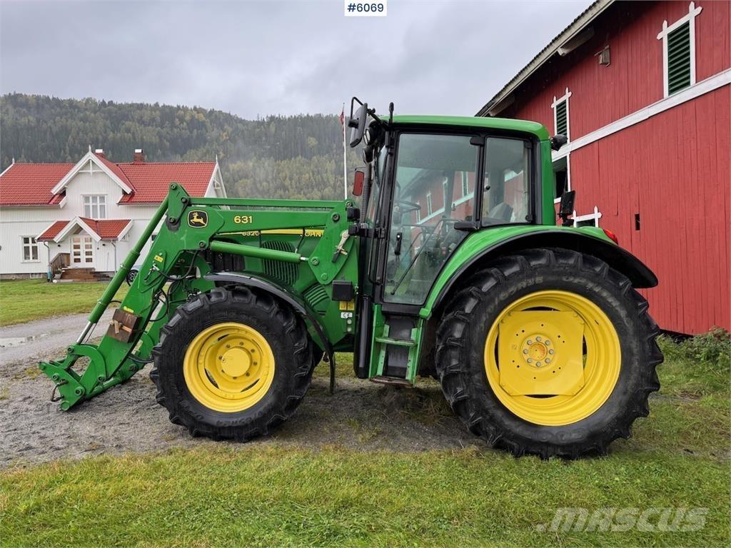 John Deere 6320 Traktoriai