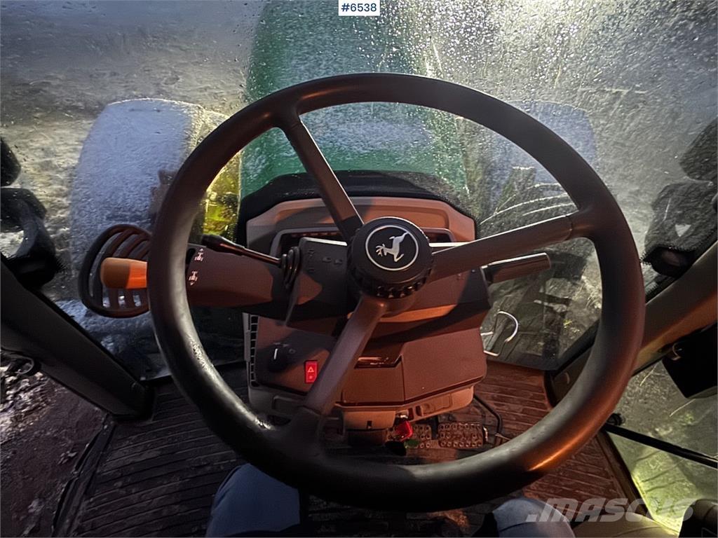 John Deere 6620 Traktoriai