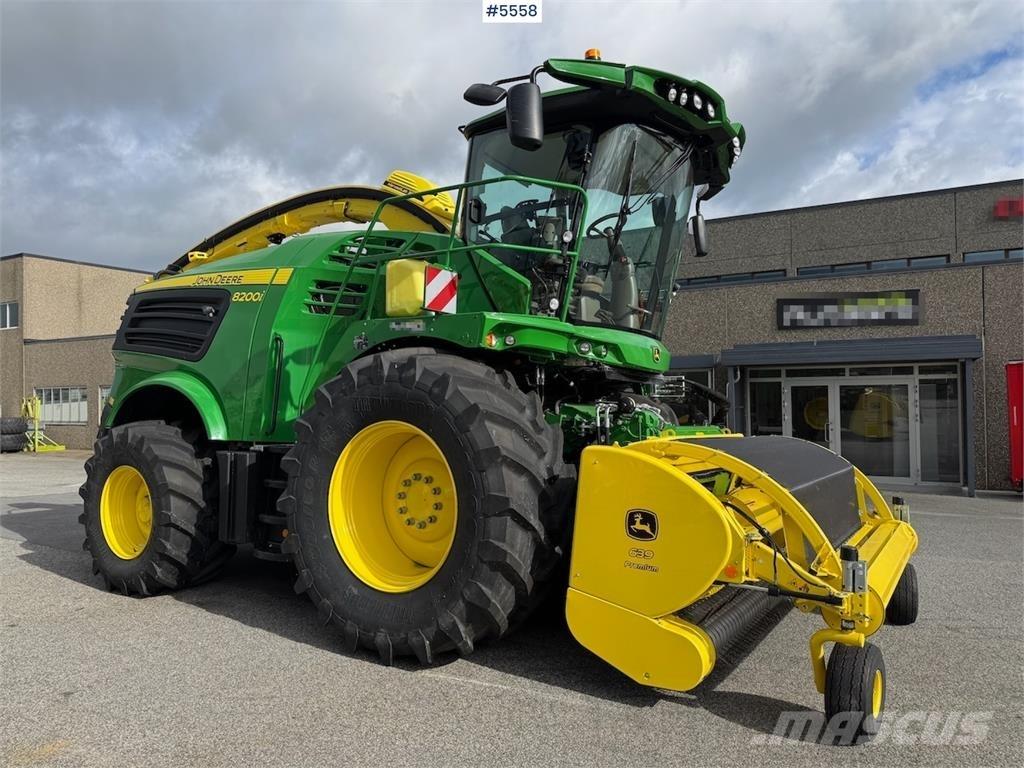 John Deere 8200 Kiti derliaus nuėmimo įrengimai