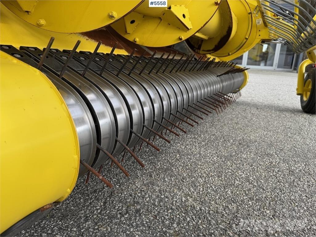 John Deere 8200 Kiti derliaus nuėmimo įrengimai