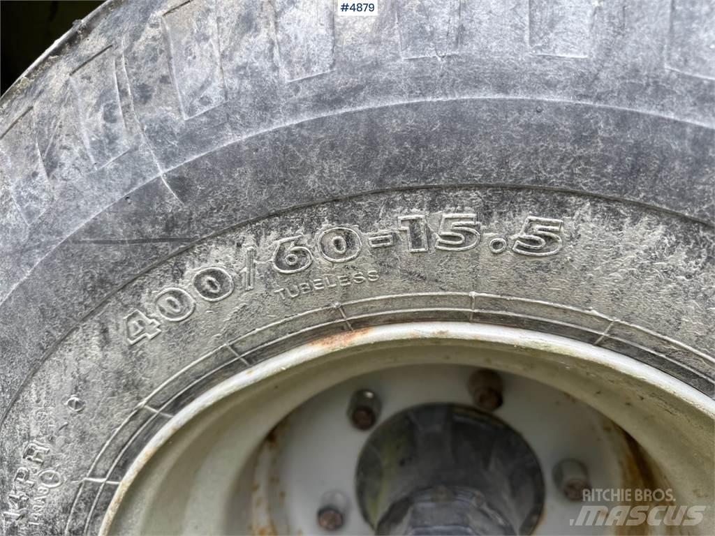 Junkkari J90 Grūdų vežimėliai