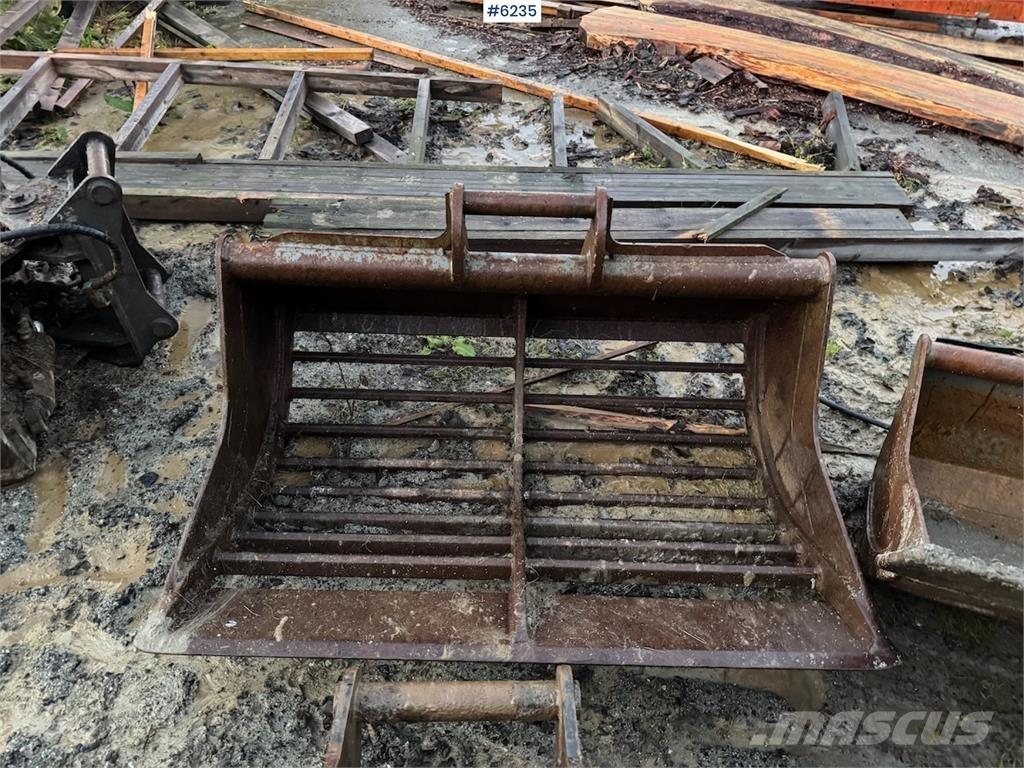 Kato HD 308 US Vikšriniai ekskavatoriai