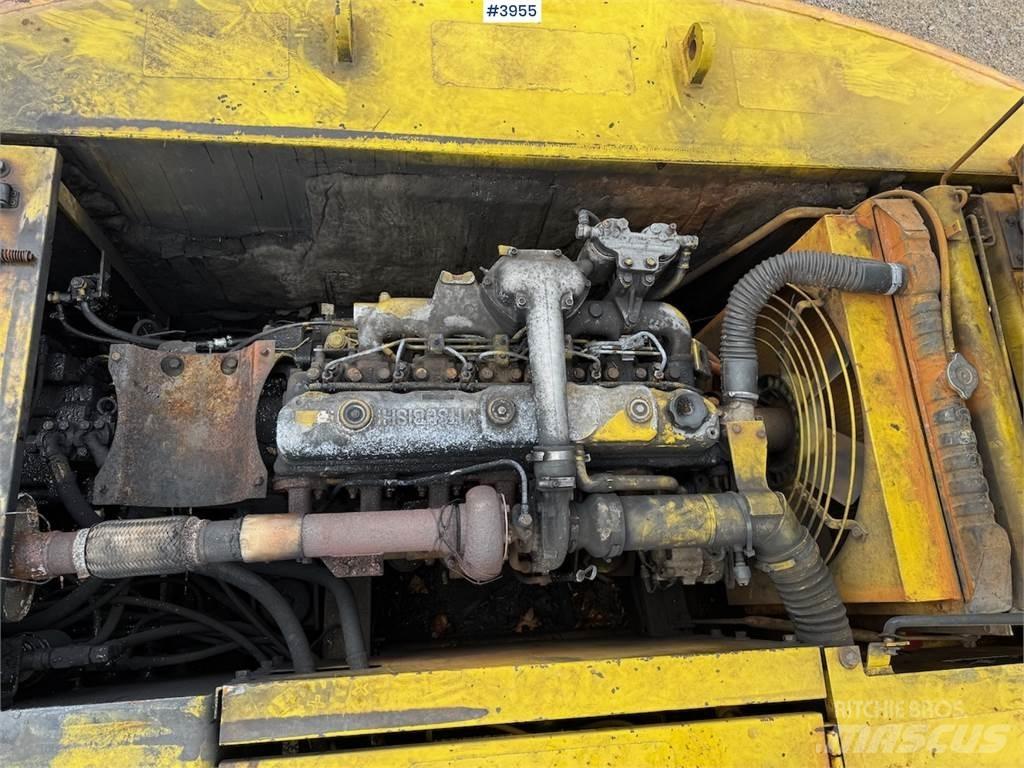 Kobelco SK 200 Vikšriniai ekskavatoriai