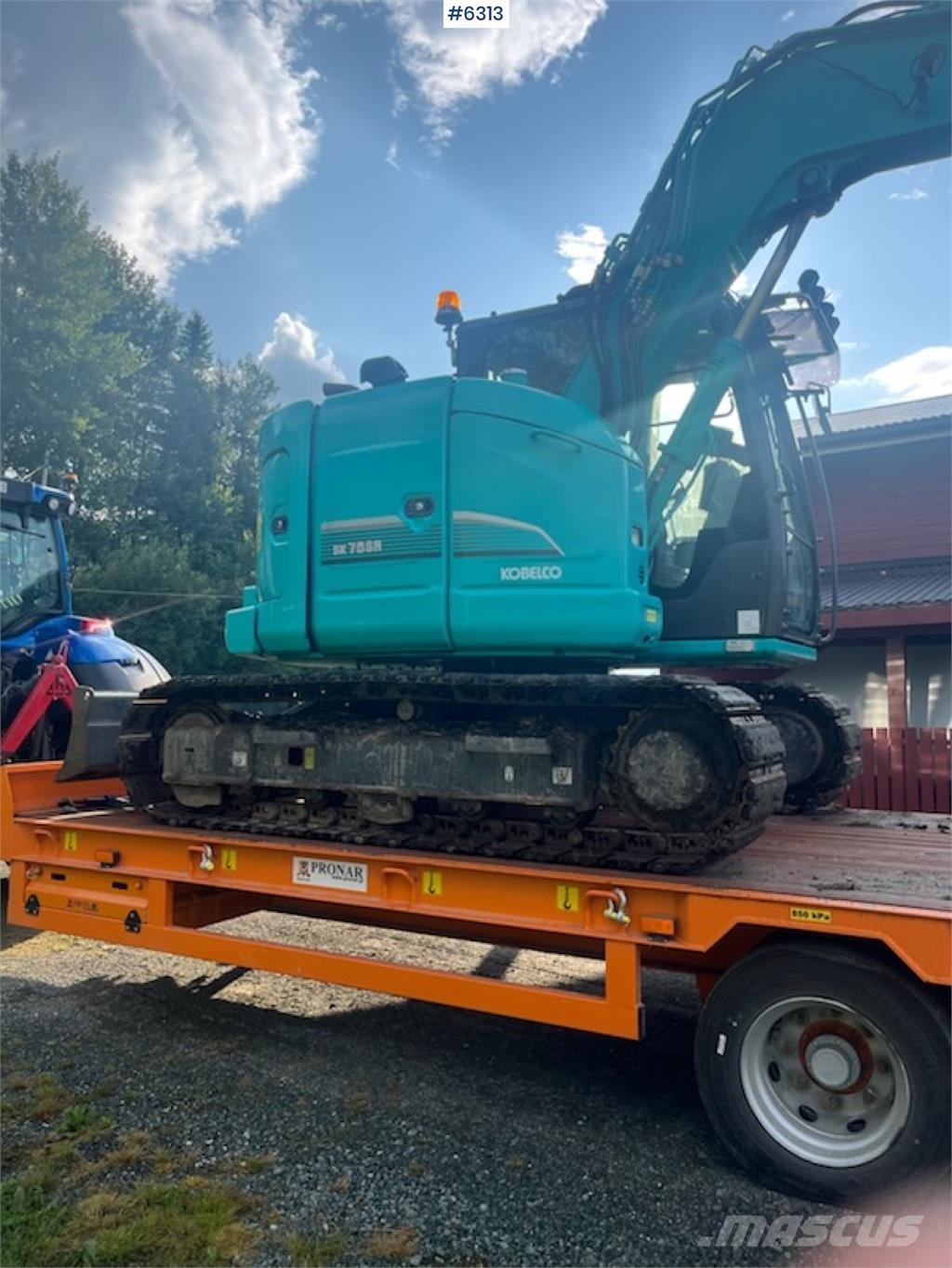 Kobelco SK75SR-3E Vikšriniai ekskavatoriai